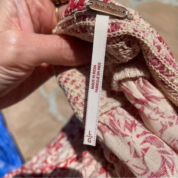 Free People Kristall Berry Red Floral Print Bell Sleeve Mini Dress size large - Picture 12 of 14